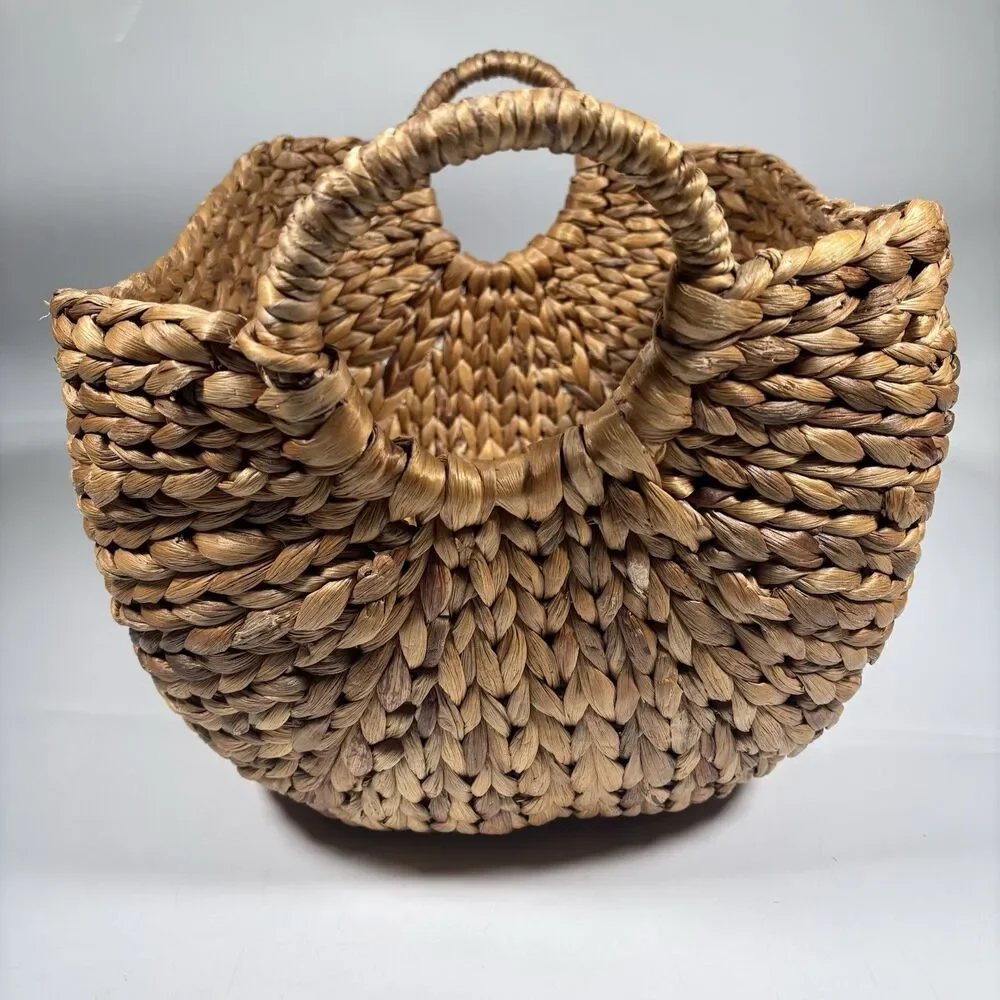 Large Woven Water Hyacinth Storage Basket Handles Scoop Front 17x14x14 Rustic